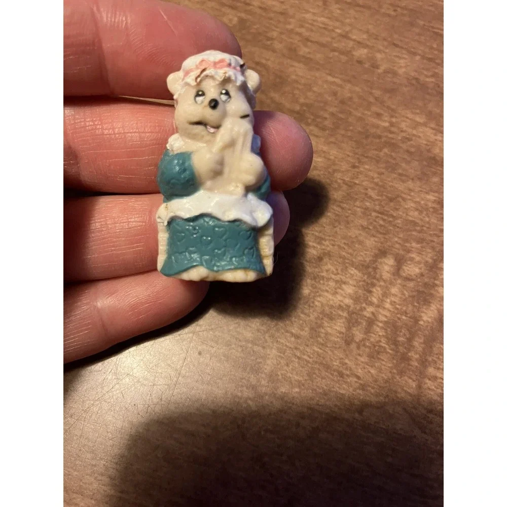 Nobel Hall Vintage Bear Log Cabin Refrigerator Magnet Set 3 Piece Fiddle Player